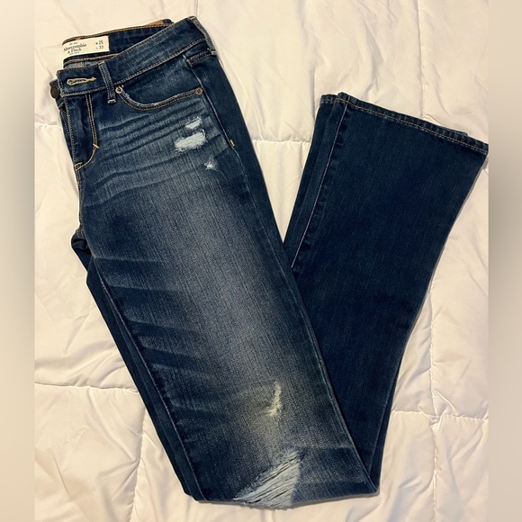 Like New Abercrombie Jeans Sz 0 - Picture 1 of 4